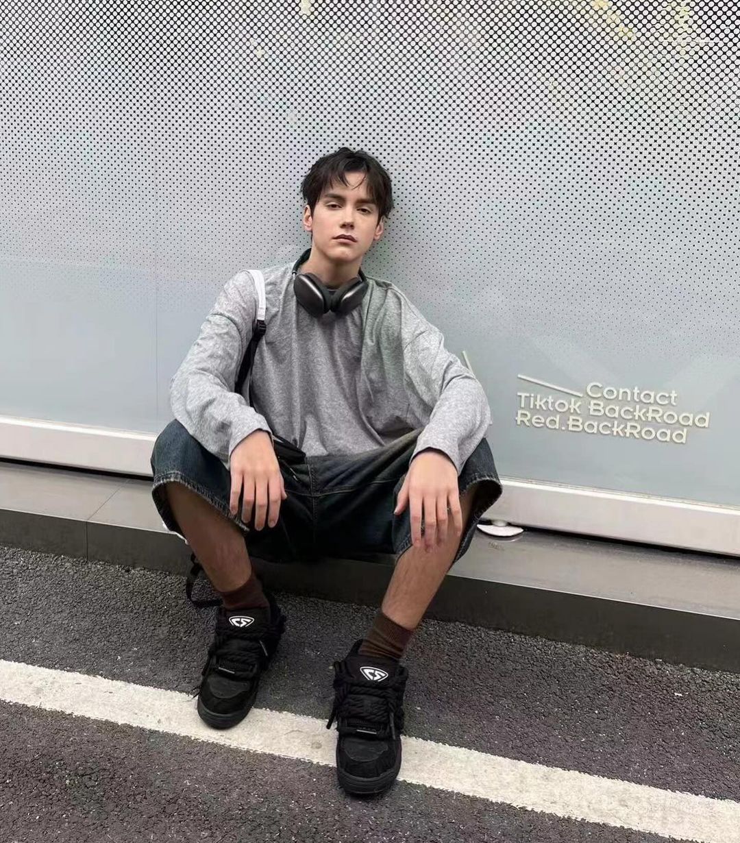 Andre signed with the agency in Taiwan Congratulations! #model #malemodel #contract #modelagency #motheragency #russia #taipei #taiwan (1)